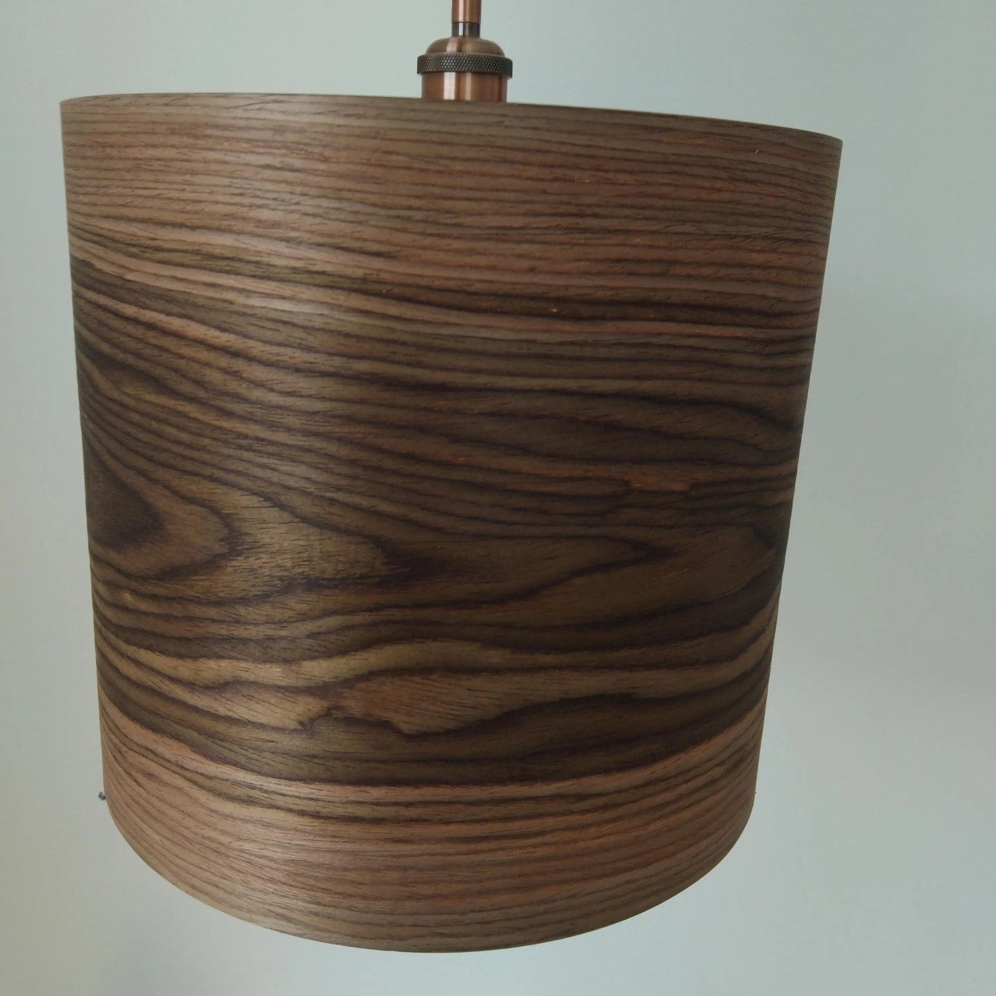 Handgefertigter Lampenschirm aus Holzfurnier Nussbaum | Ø 35 cm