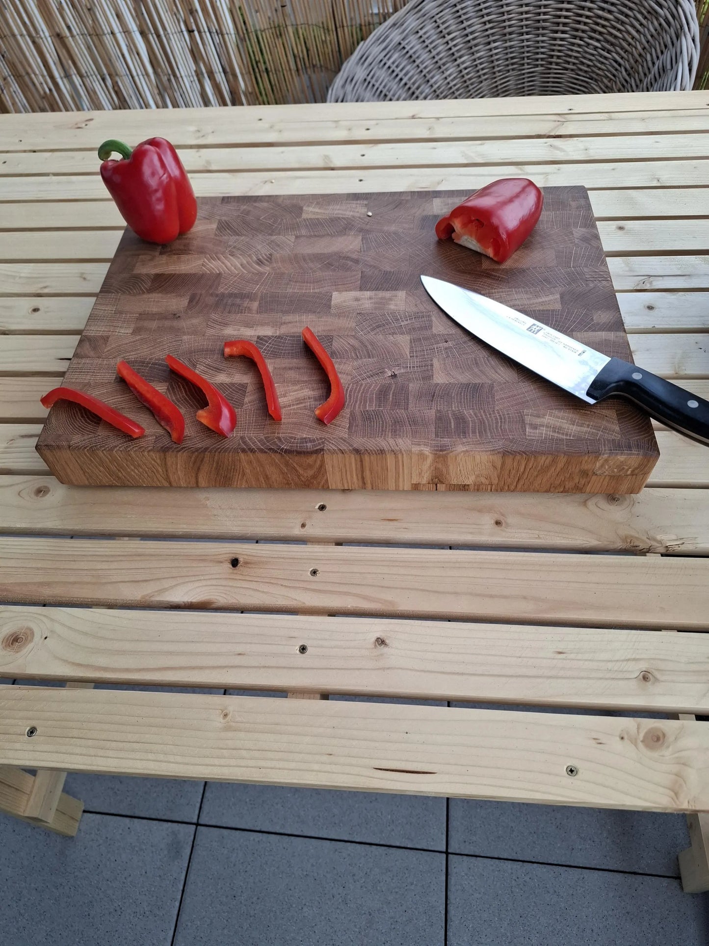 Handgefertigtes Stirnholz-Schneidebrett aus Eiche | 45,4 × 33,3 × 5 cm