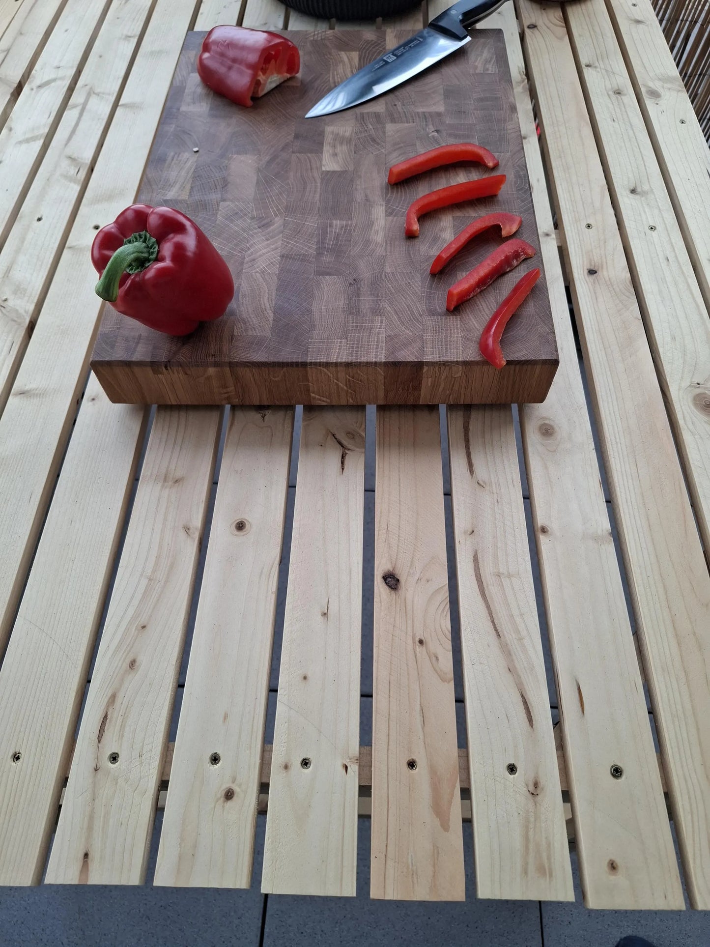 Handgefertigtes Stirnholz-Schneidebrett aus Eiche | 45,4 × 33,3 × 5 cm