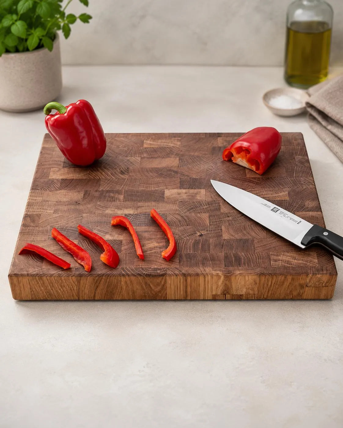 Handgefertigtes Stirnholz-Schneidebrett aus Eiche | 45,4 × 33,3 × 5 cm