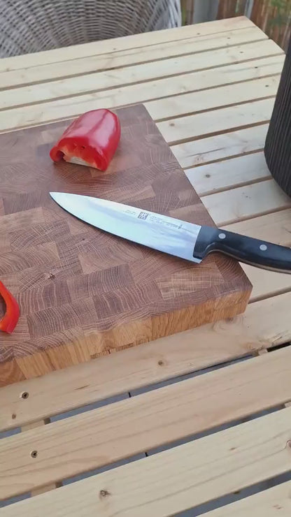 Handgefertigtes Stirnholz-Schneidebrett aus Eiche – 45,4 cm